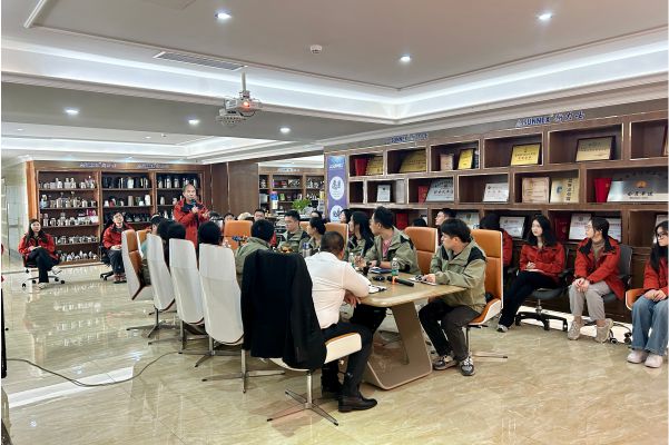 Sunnex ကုန်ပစ္စည်းဗဟုသုတနှင့်စီးပွားရေးကျွမ်းကျင်မှုသင်တန်းသားများကို Shenzhen ရုံးတွင်ကျင်းပခဲ့သည်